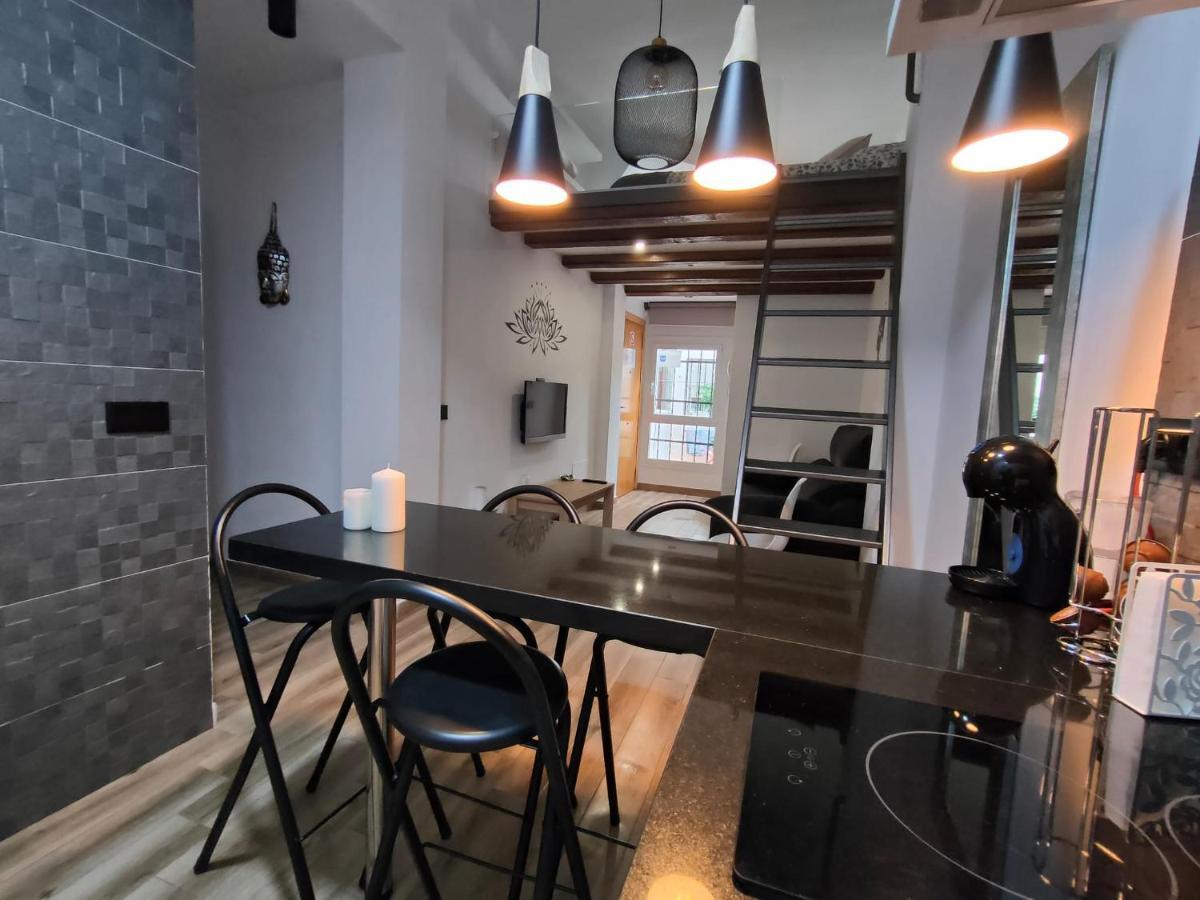 Budha Luxury Apartment Centro Historico De มาลากา ภายนอก รูปภาพ